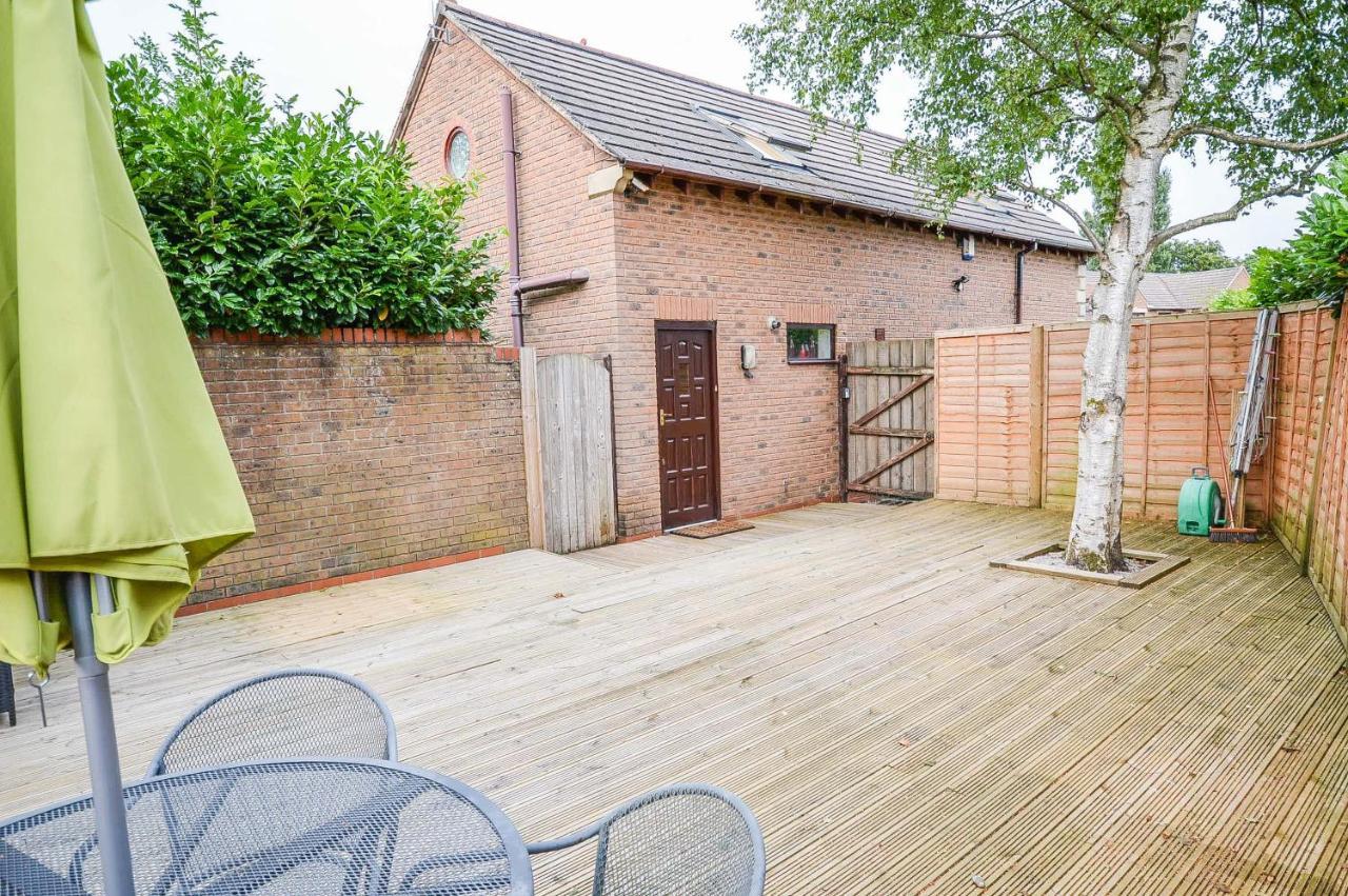 Ayuda House Hotel Altrincham Kültér fotó