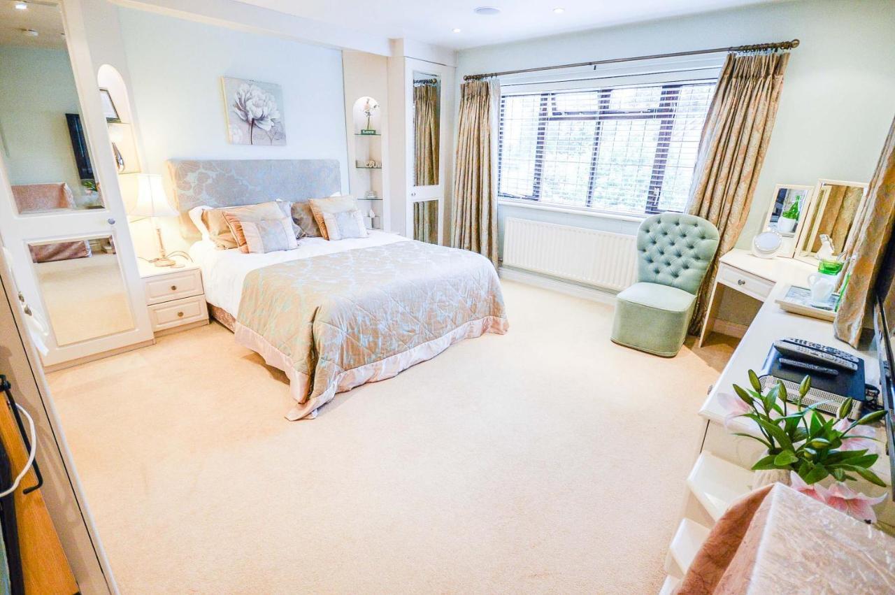 Ayuda House Hotel Altrincham Kültér fotó