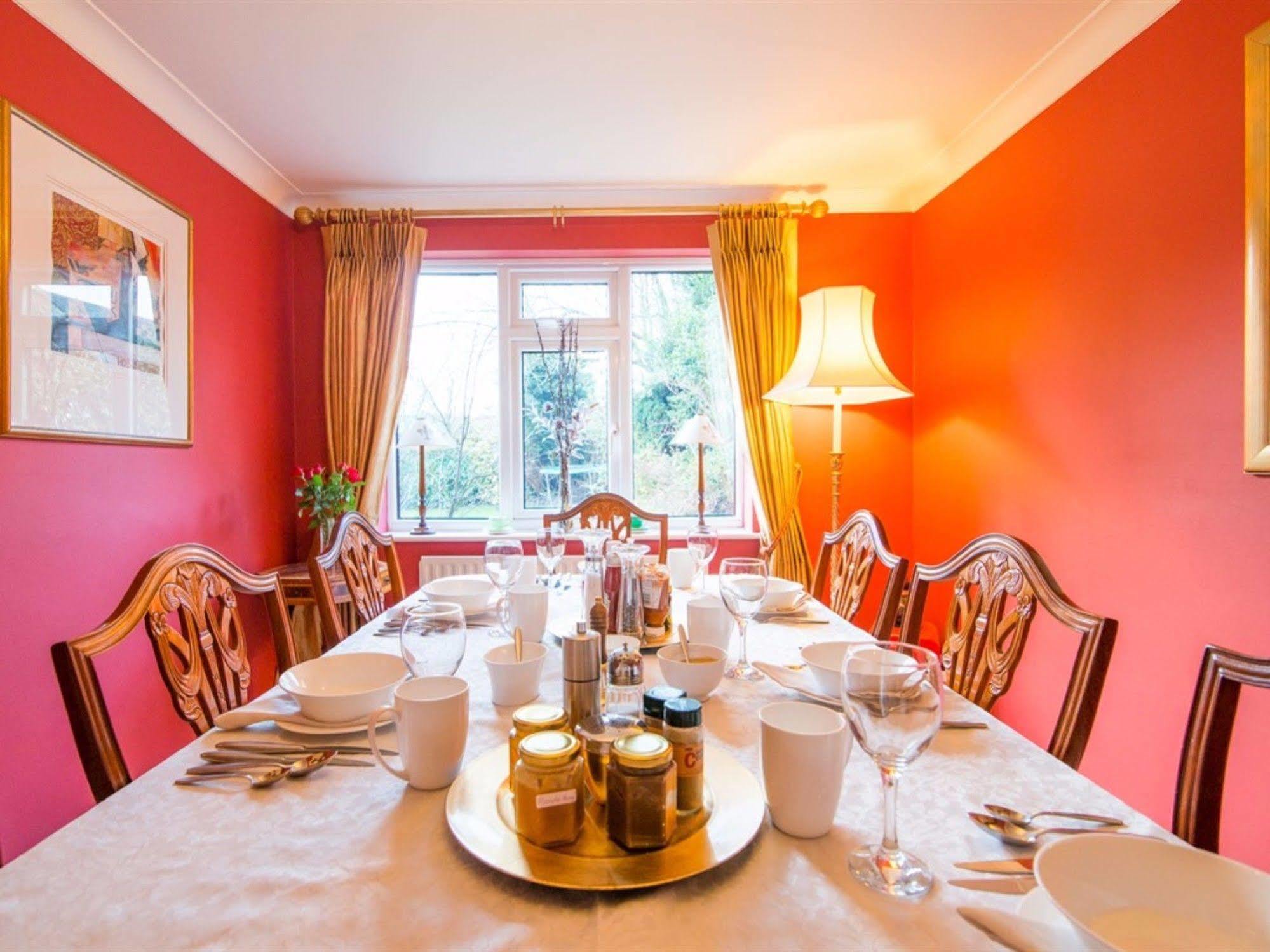 Ayuda House Hotel Altrincham Kültér fotó