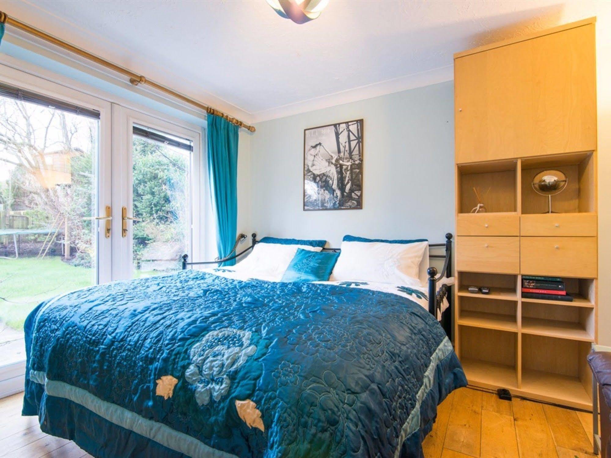 Ayuda House Hotel Altrincham Kültér fotó